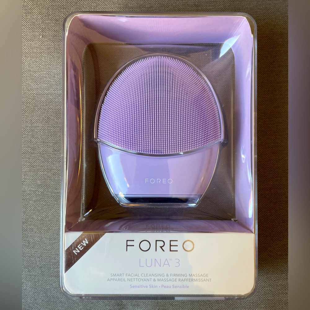 NEW FOREO Luna 3 for Sensitive Skin IN BOX